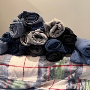 13 mixed boxer briefs from Hanes and Fruit of the Loom